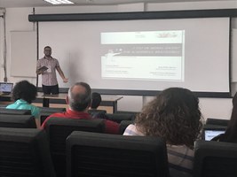 Professor de Biblioteconomia apresenta trabalhos no 6º Encontro Brasileiro de Bibliometria e Cientometria