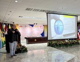 Docente amplia projeção internacional do Mestrado em Ciência da Informação em eventos no Panamá