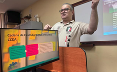 Prof. Daniel Flores - Taller sobre o AtoM.png