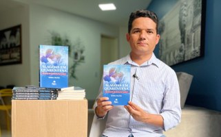 Egresso do PPGCI, Abidias Martins, escreve livro sobre a pandemia da Covid-19 em AL